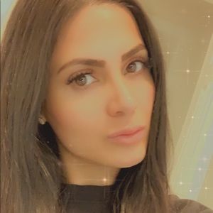 Meet your Posher, Samira